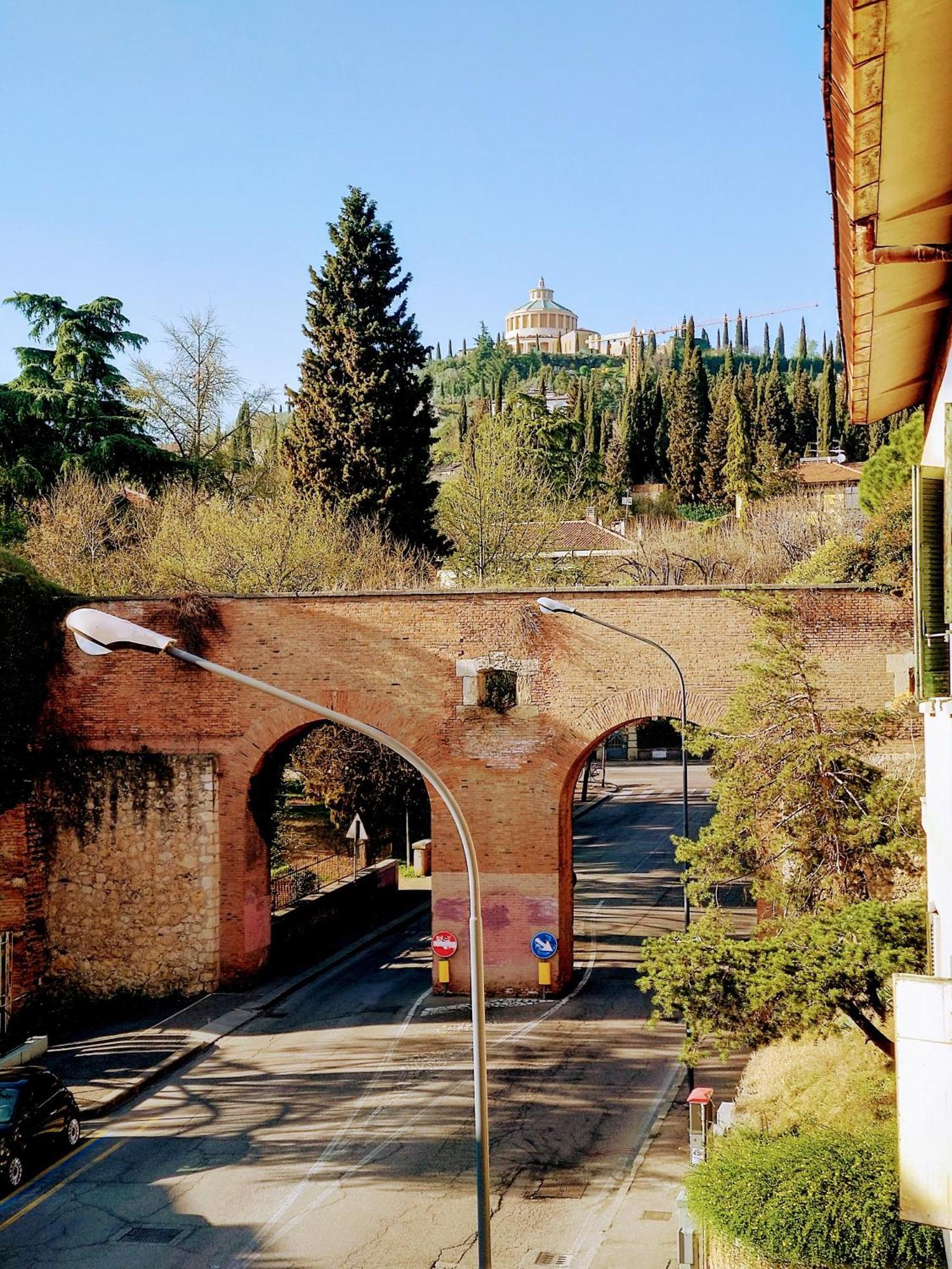 Across The River And Into The Trees Verona Ngoại thất bức ảnh